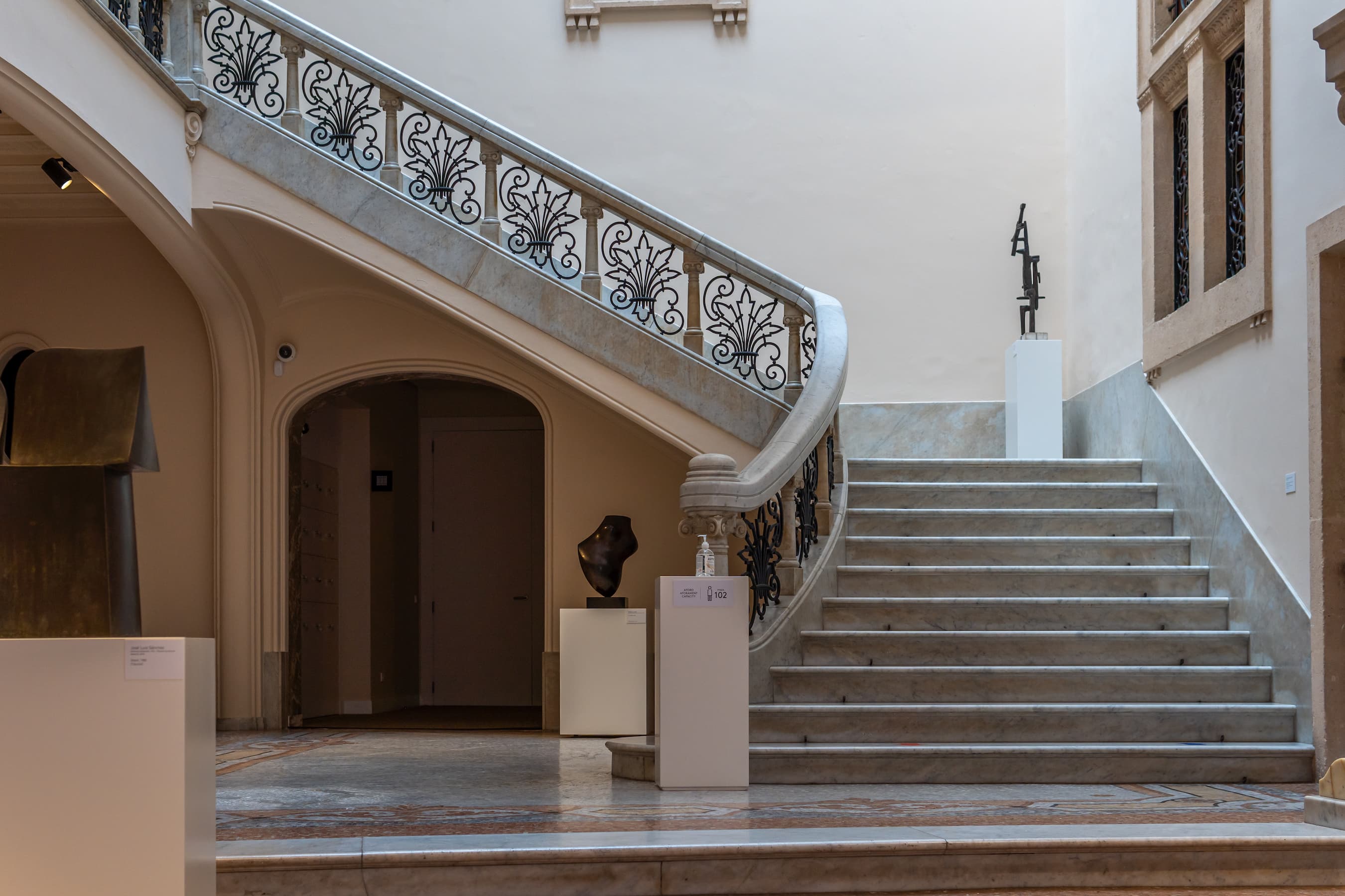 Museu Fundación Juan March Palma – ein Rundgang durch die zeitgenössische spanische Kunst - Nivia Born Boutique Hotel